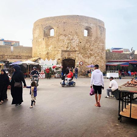 Darmimouna Asilah Buitenkant foto