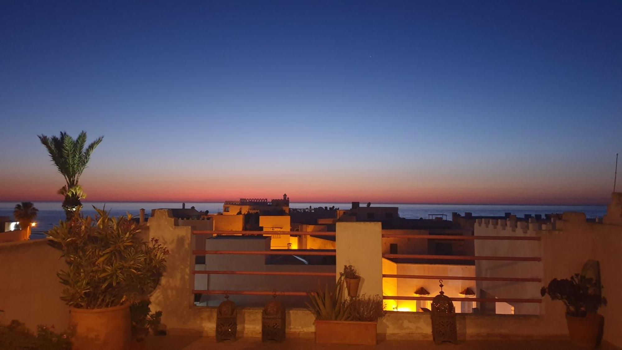 Darmimouna Asilah Buitenkant foto