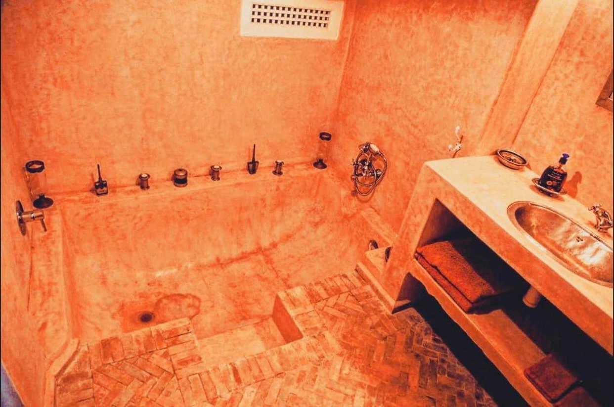 Darmimouna Asilah Kamer foto