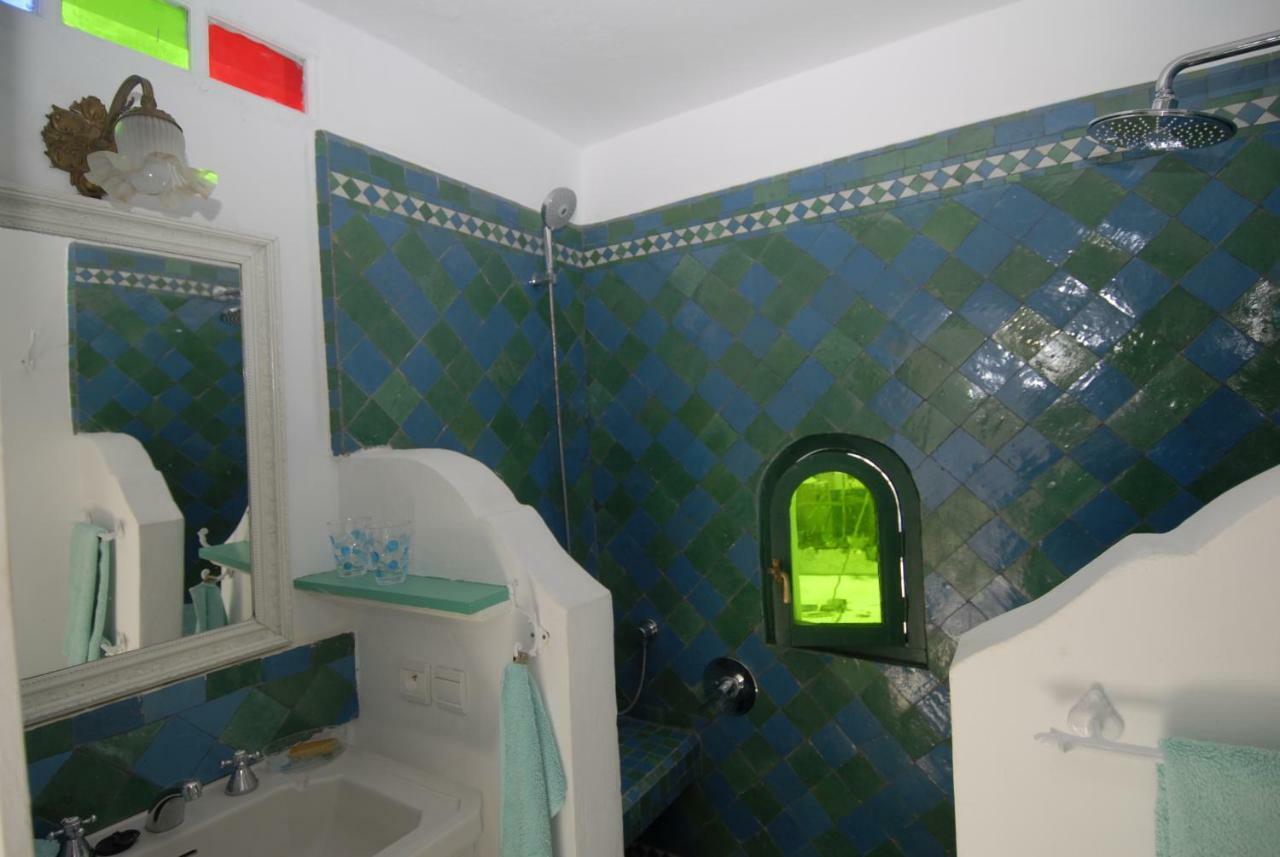 Darmimouna Asilah Buitenkant foto