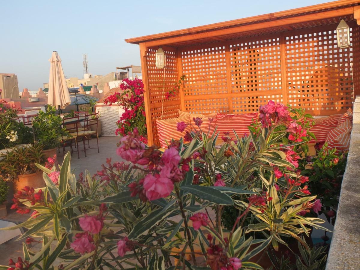 Darmimouna Asilah Buitenkant foto